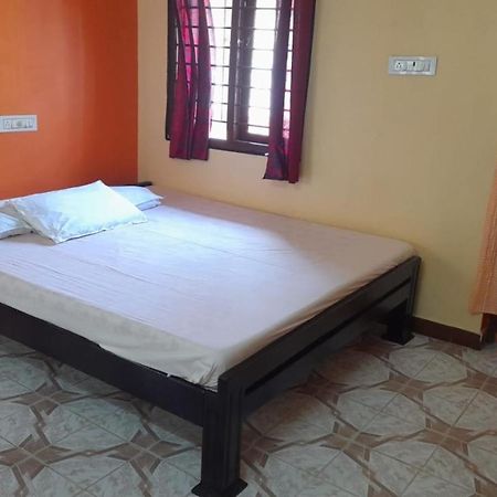 Villa Umar Homestay Pondicherry Exterior foto